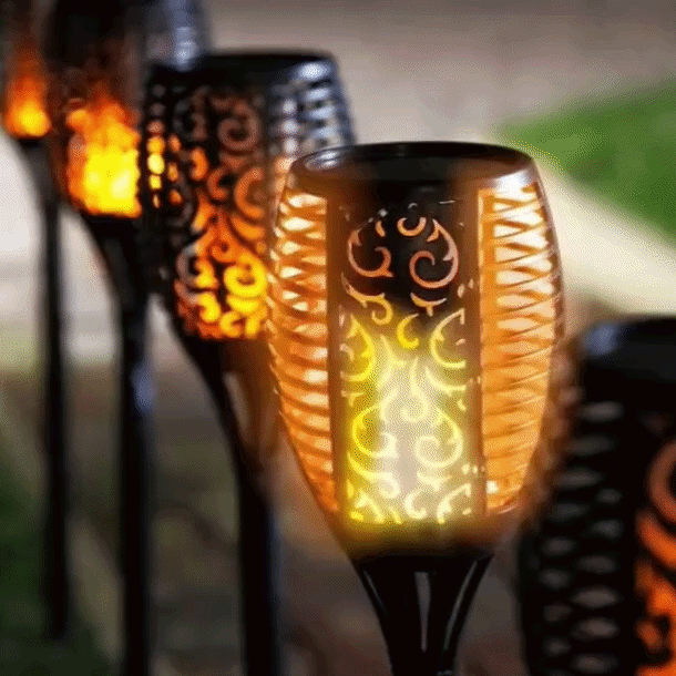 Lanterna Solare LED con Effetto Fiamma Realistico